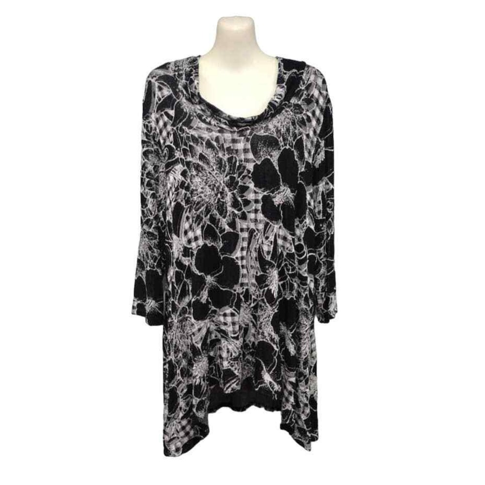Tianello 3/4 Sleeve Tunic with Snakebite Hem, Black/White,‎ Size L